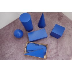 Геометрические тела 5шт +Основания (проекции) для 5шт геометрических тел. 