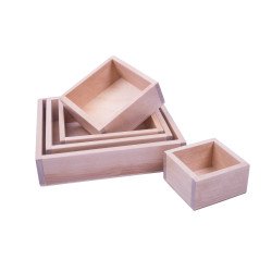 Коробочки, що вкладаються.