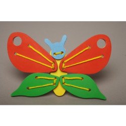 Шнуровка “Метелик”, ТМ Komarovtoys  Шнуровка “Метелик”, ТМ Komarovtoys