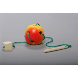Шнуровка “Яблуко”, ТМ Komarovtoys  Шнуровка “Яблуко”, ТМ Komarovtoys
