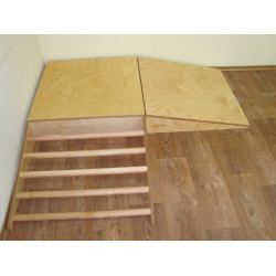 Спортивний куточок для найменших