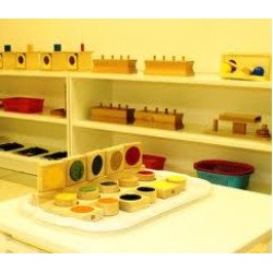 Тактильний набір бочонки на підставці