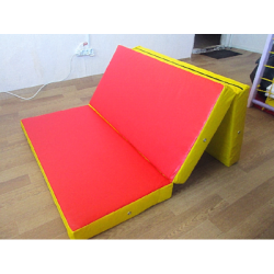 Мат складной 150-100-10 см с 3-х частей Тia-sport Мат складной 150-100-10 см с 3-х частей Тia-sport