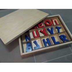 Макетниця комплект з рухомим дерев'яним алфавітом англійською, Монтессорі Макетниця комплект з рухомим дерев'яним алфавітом англійською, Монтессорі